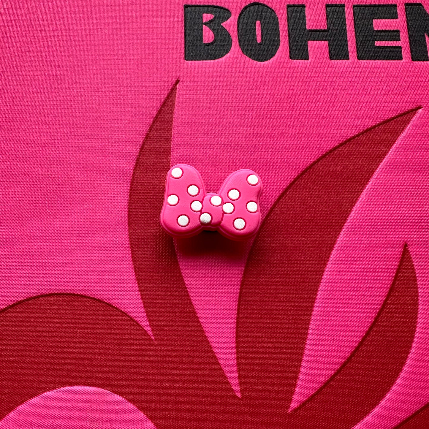 Pink Minnie Mouse Bow Croc Charm