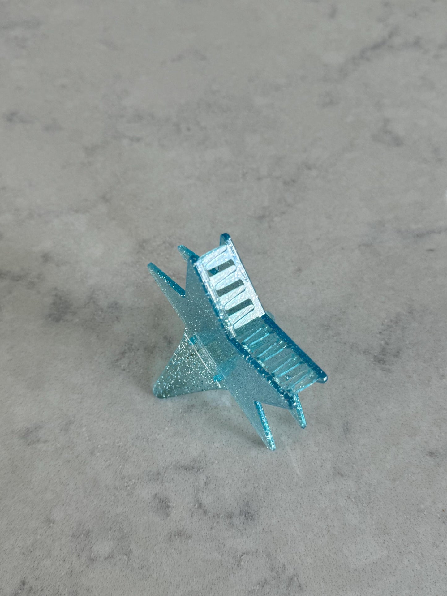 Blue Glitter Star Claw Hair Clips