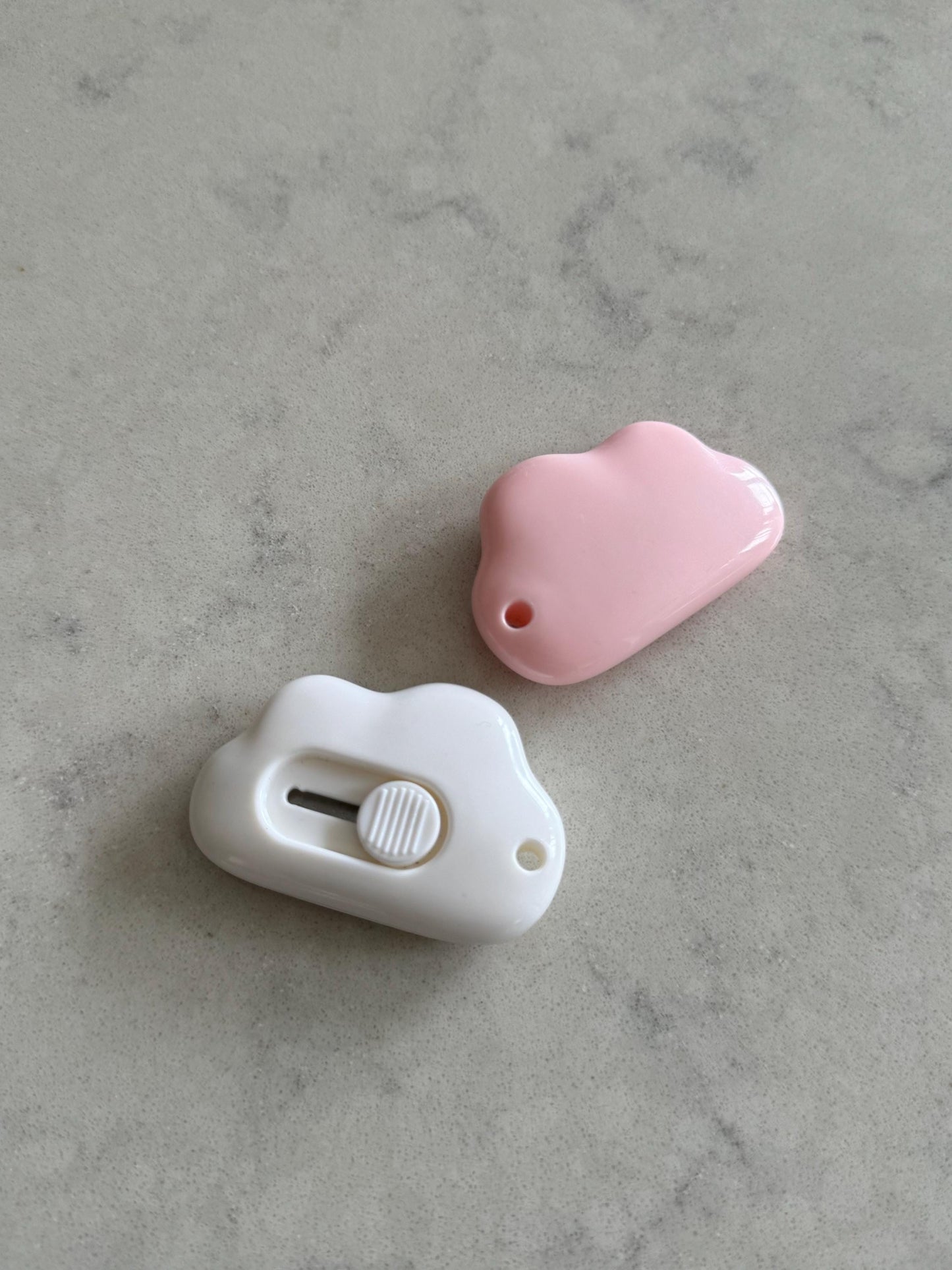 Cloud Paper/Parcel Cutter