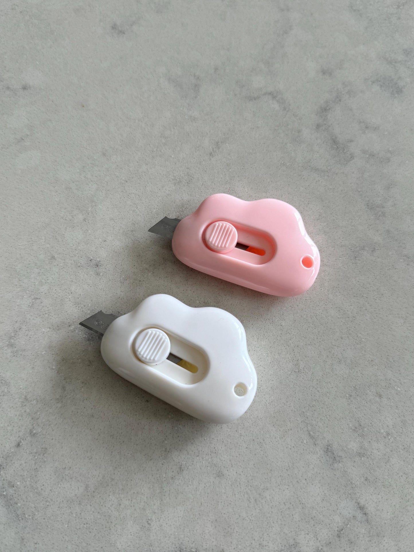 Cloud Paper/Parcel Cutter