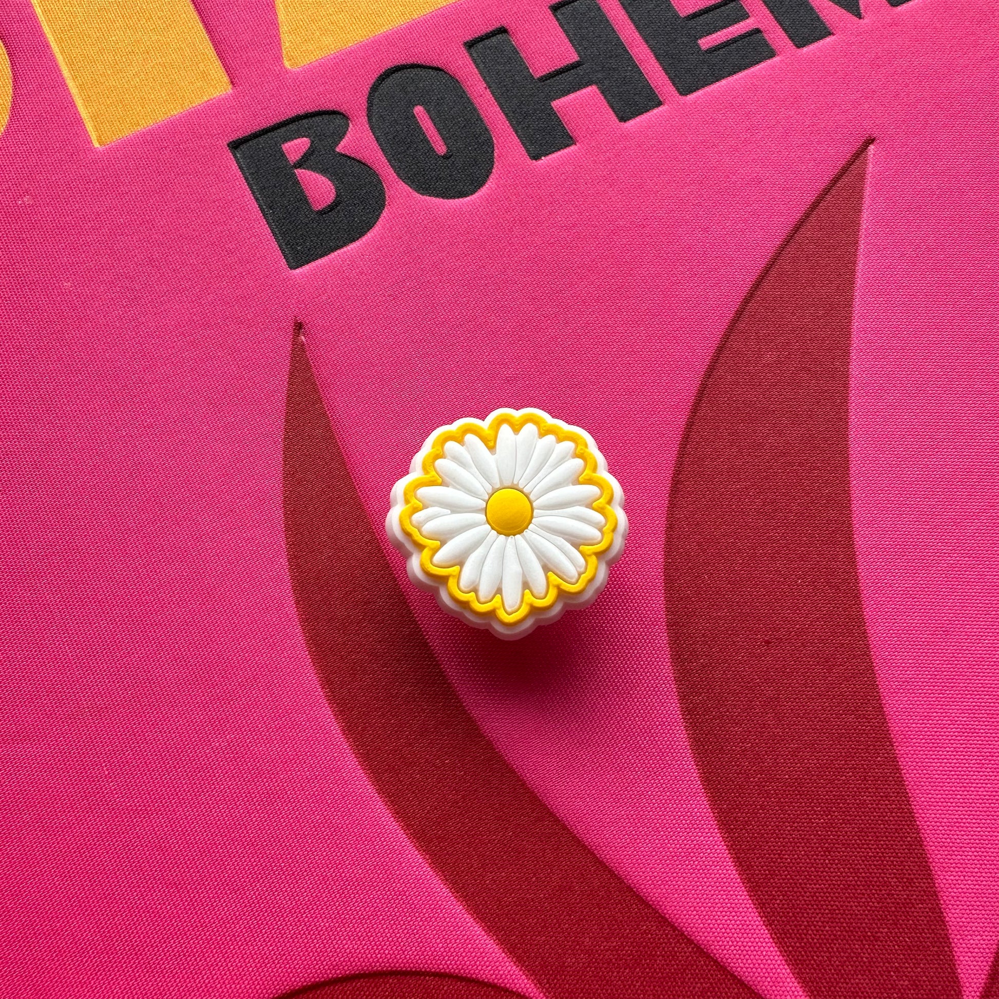 Daisy croc charm sales