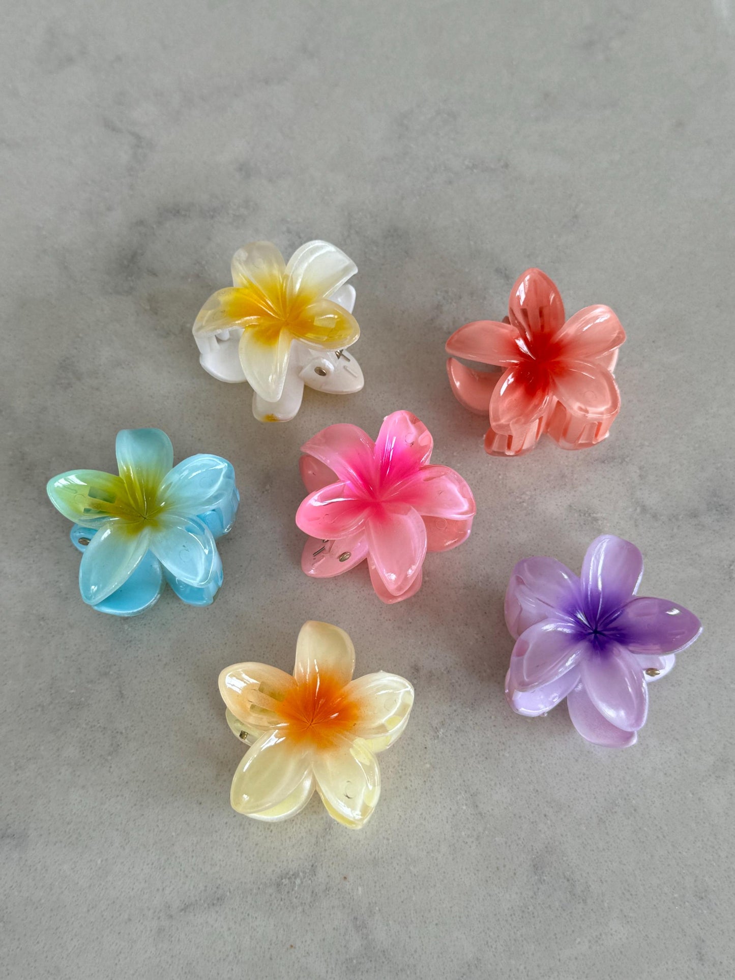 Medium Pastel Hibiscus Claw Hair Clips