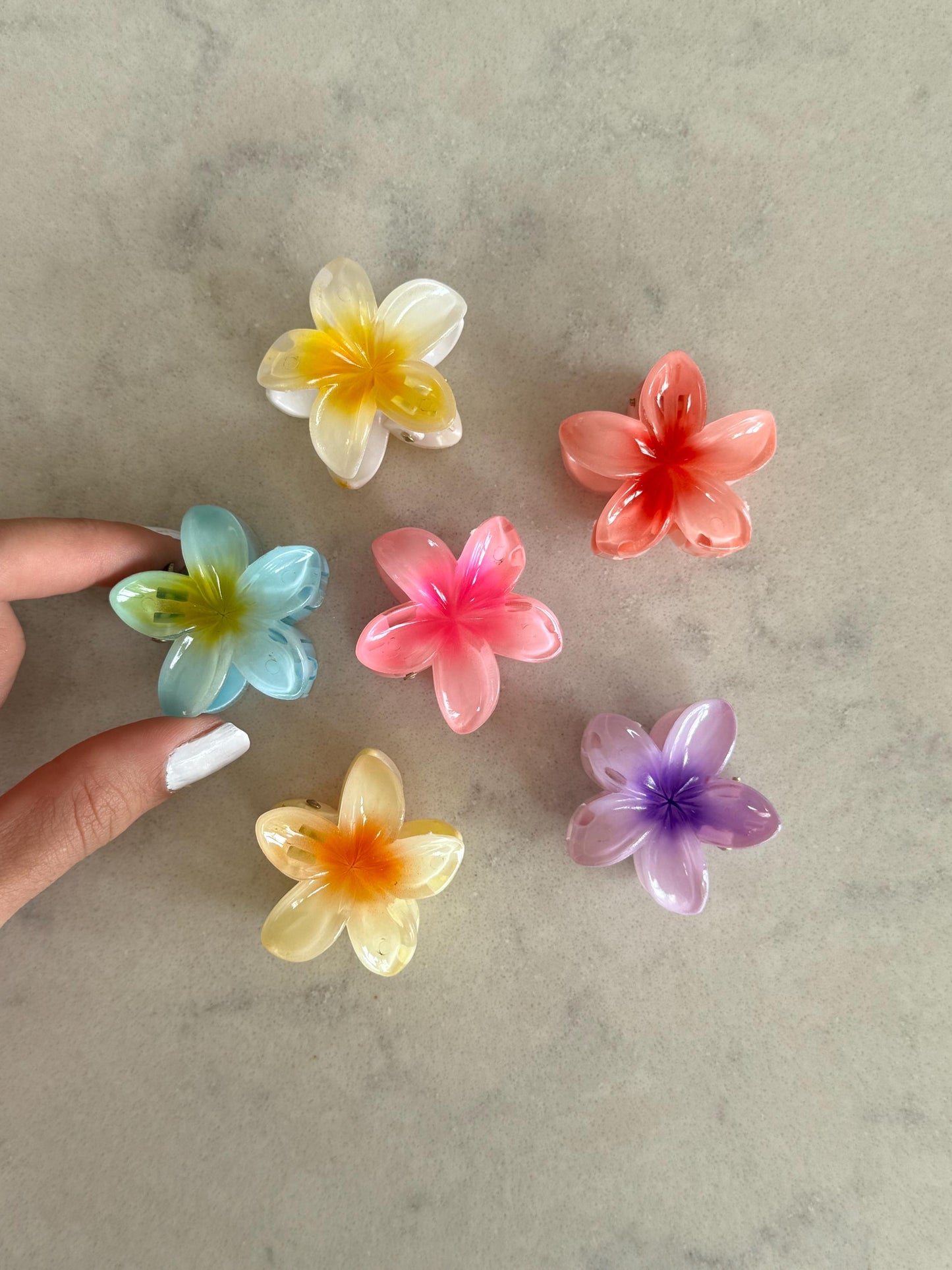 Medium Pastel Hibiscus Claw Hair Clips